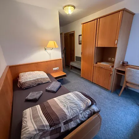 Pansiyon Gaestehaus & Monteurzimmer